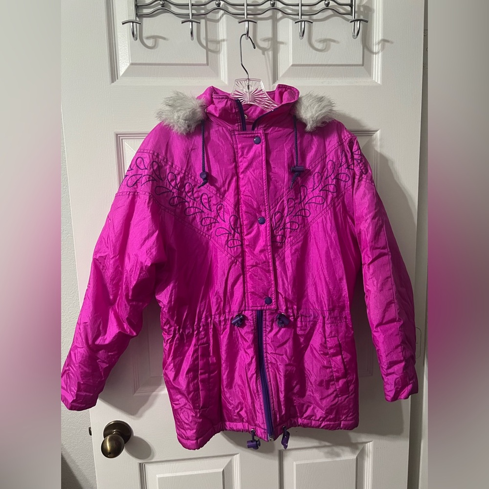 VTG Casual Club Kids Pink Puffer Jacket -Girls Size 12